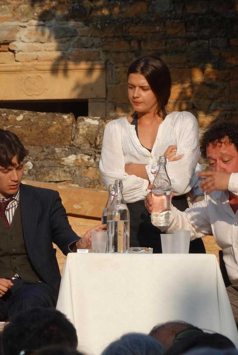 -l-ours-et-la-demande-en-mariage